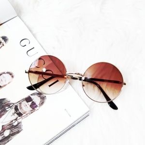 X Emberelle West | Denny Retro Gold Round Lenses